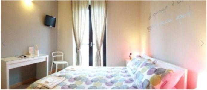Bed And Breakfast Charming House บาร์เลตตา ภายนอก รูปภาพ