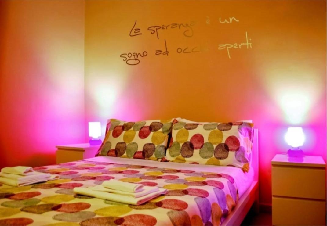 Bed And Breakfast Charming House บาร์เลตตา ภายนอก รูปภาพ